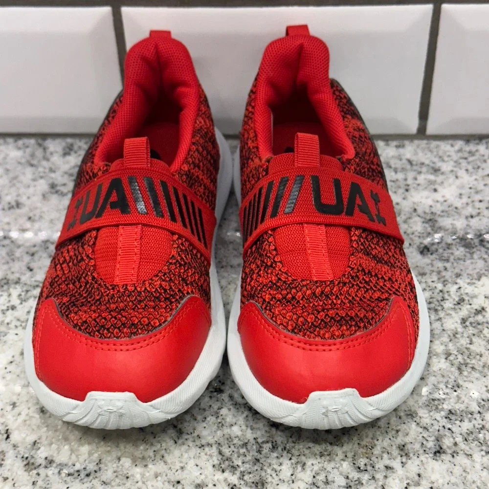 Under Armour Kids 10K Run Play Sneaker Red Black Slip On Athletic 3026530-600